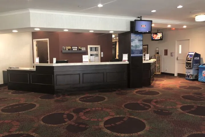 Check-in/check-out kiosk