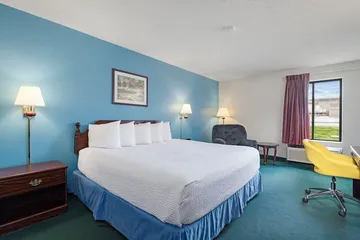 Days Inn by Wyndham Battlefield Rd / Hwy 65