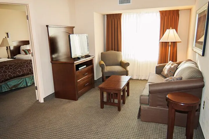 Room 4 of 45