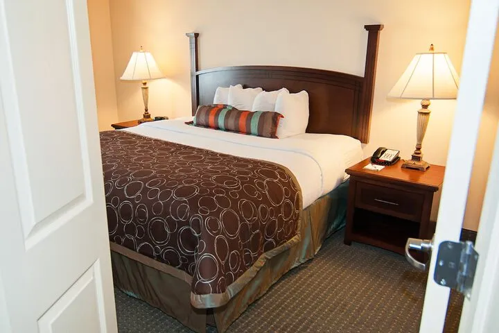 Room 3 of 45