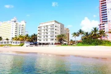 Sun Tower Hotel & Suites on the Beach