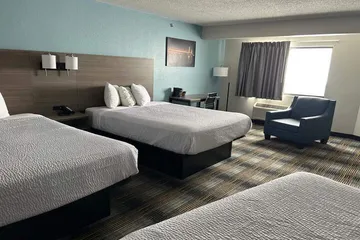 AmericInn by Wyndham Saint Ignace Lakefront