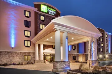 Holiday Inn Express & Suites Williamsport by IHG