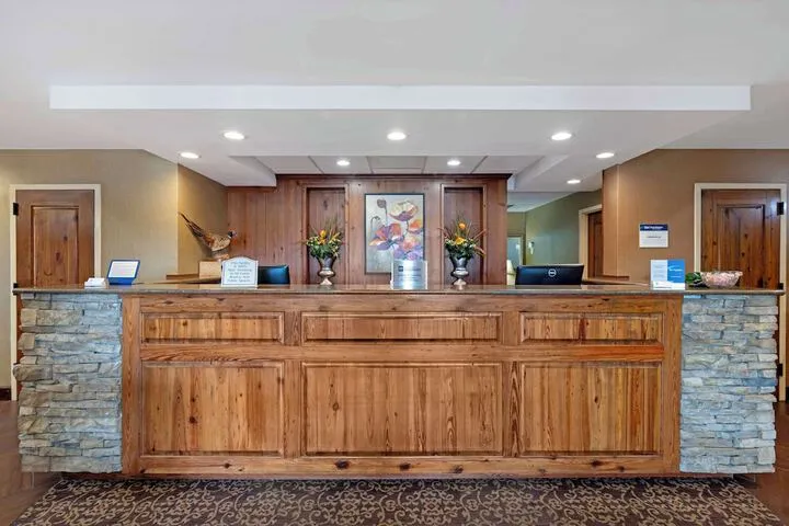 Hotel Interior 2 of 31