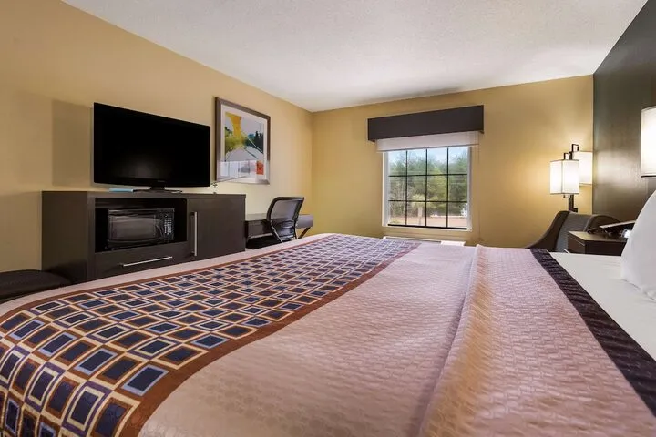 Room 5 of 35