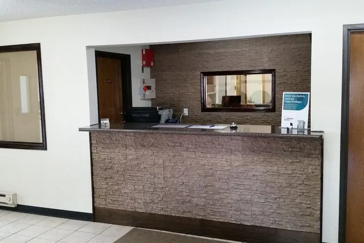 Hotel Interior 4 of 35