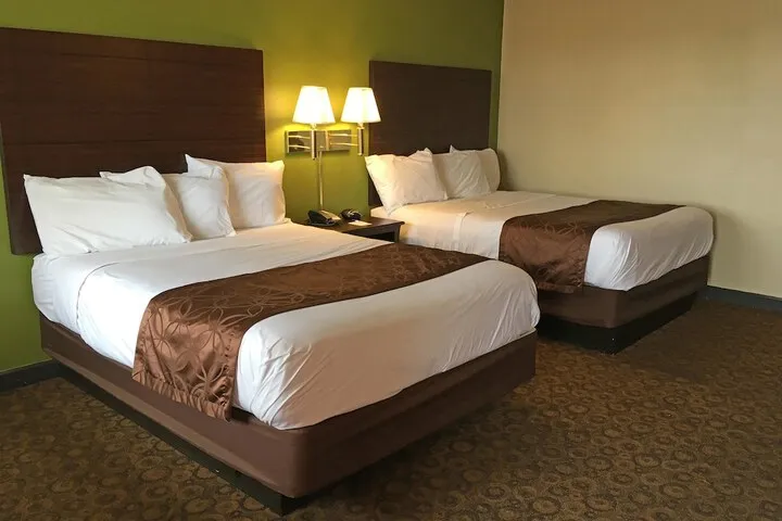 Room 5 of 14