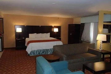Lux Hotel and Spa
