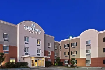 Candlewood Suites Pearland by IHG