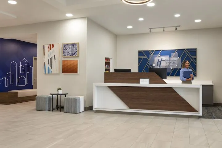 Check-in/check-out kiosk