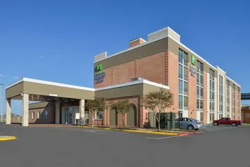 Holiday Inn Express & Suites Shreveport - Downtown by IHG