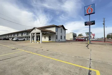 Motel 6 Dyersburg TN