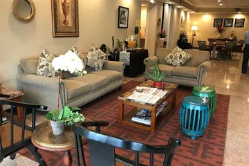 GreenTree Inn & Suites Alhambra