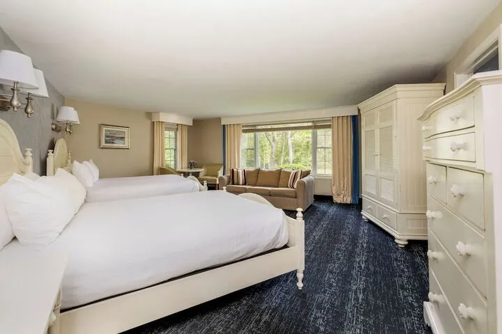 Room 5 of 44