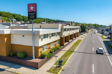 Magnuson Hotel Copper Crown