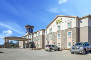 MainStay Suites Meridian - Bonita Lakes