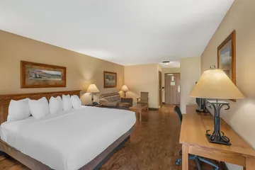 Best Western Plus Kelly Inn & Suites