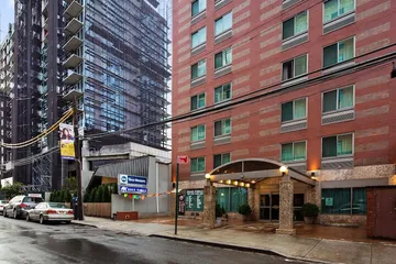 Best Western Queens Court Hotel