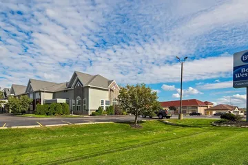 Best Western Crown Inn & Suites