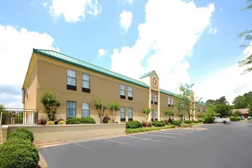 Best Western Plus Edison Inn