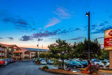 Best Western Plus Landmark Inn