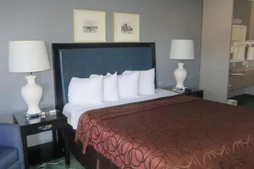 HOTEL SALINA