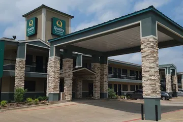 Quality Inn & Suites Garland - East Dallas