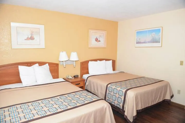 Room 5 of 21