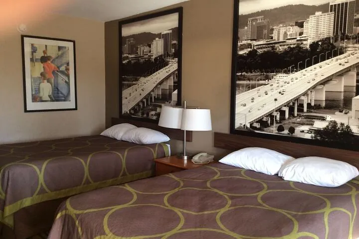 Room 5 of 53