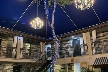 L.A. Sky Boutique Hotel