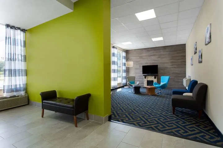 Hotel Interior 3 of 25