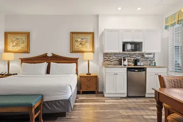 Holiday Inn & Suites Clearwater Beach S-Harbourside by IHG