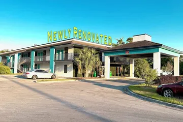 Days Inn by Wyndham Eglin AFB