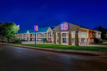 Motel 6 Arlington TX