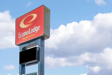 Econo Lodge Inn & Suites Jackson Northwest
