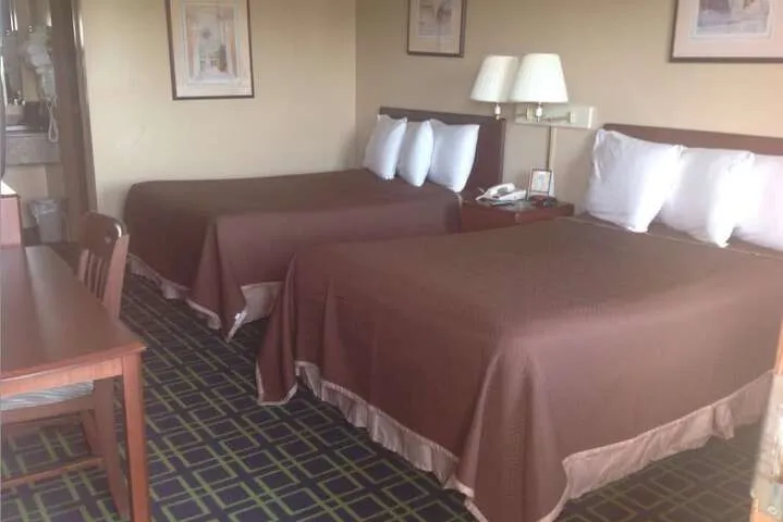 Room 4 of 21