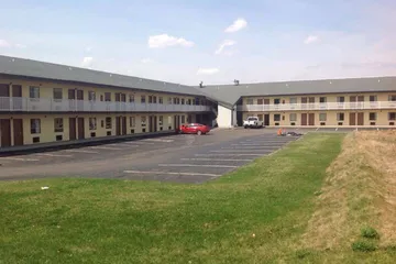 Hilltop Inn