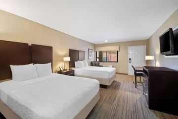 Best Western Cedar Inn