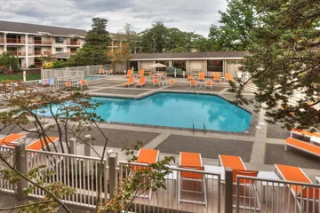 Ashland Hills Hotel & Suites