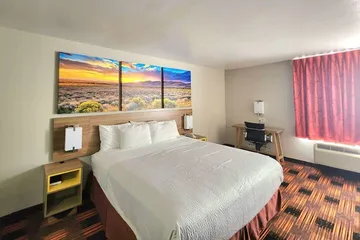Days Inn by Wyndham Lumberton