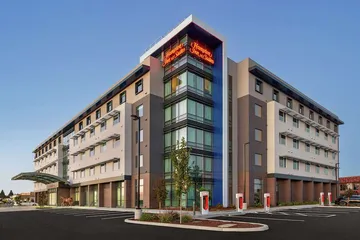 Hampton Inn & Suites San Mateo-San Francisco Airport