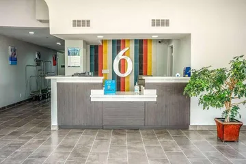 Studio 6 Claremore OK