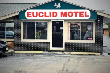 Euclid Motel