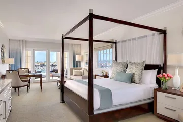 Balboa Bay Resort