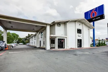 Motel 6 Dallas TX - South