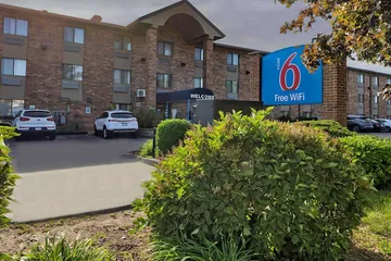 Motel 6 Milwaukee WI - Glendale