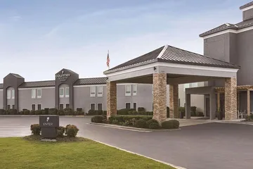 Country Inn & Suites by Radisson Dunn I-95