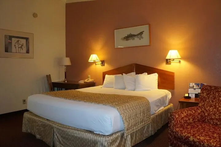 Room 3 of 15