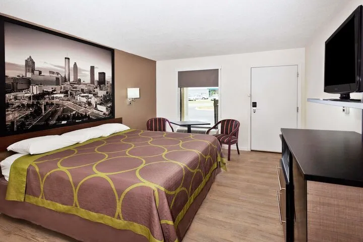 Room 5 of 15