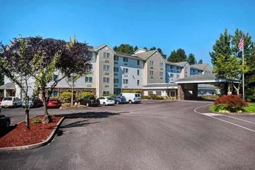 Country Inn & Suites by Radisson Portland International Airport, OR